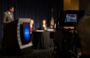 宇宙人の証拠はなし、でも正体は不明　NASAのUFO報告書とは