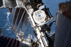 反物質はどこへ消えたのか　宇宙に物質だけが残った10億分の1の謎